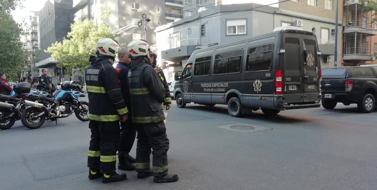Tensión en Villa Urquiza: una vecina denunció una falsa toma de rehenes