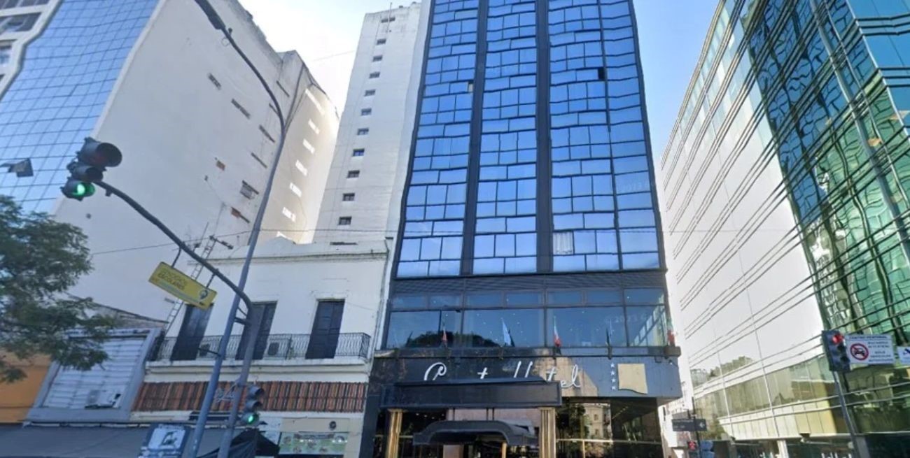 Una mujer falleció tras caer desde el piso 12 de un hotel en Buenos Aires