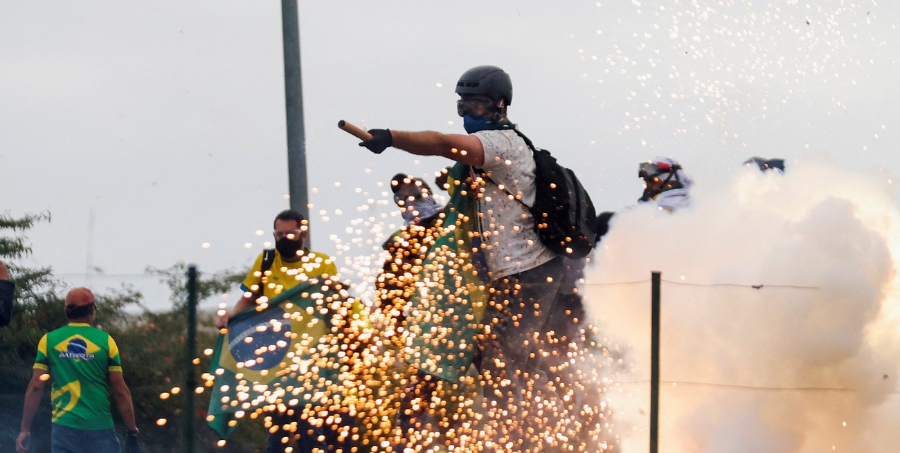 Intento de golpe en Brasil: Bolsonaro deberá declarar por los disturbios en Brasilia