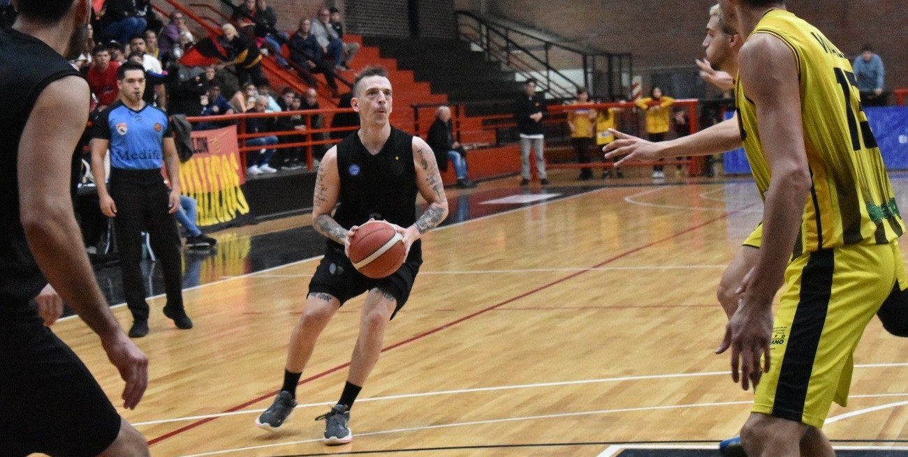 Colón despertó y empató la serie ante Libertad de Sunchales