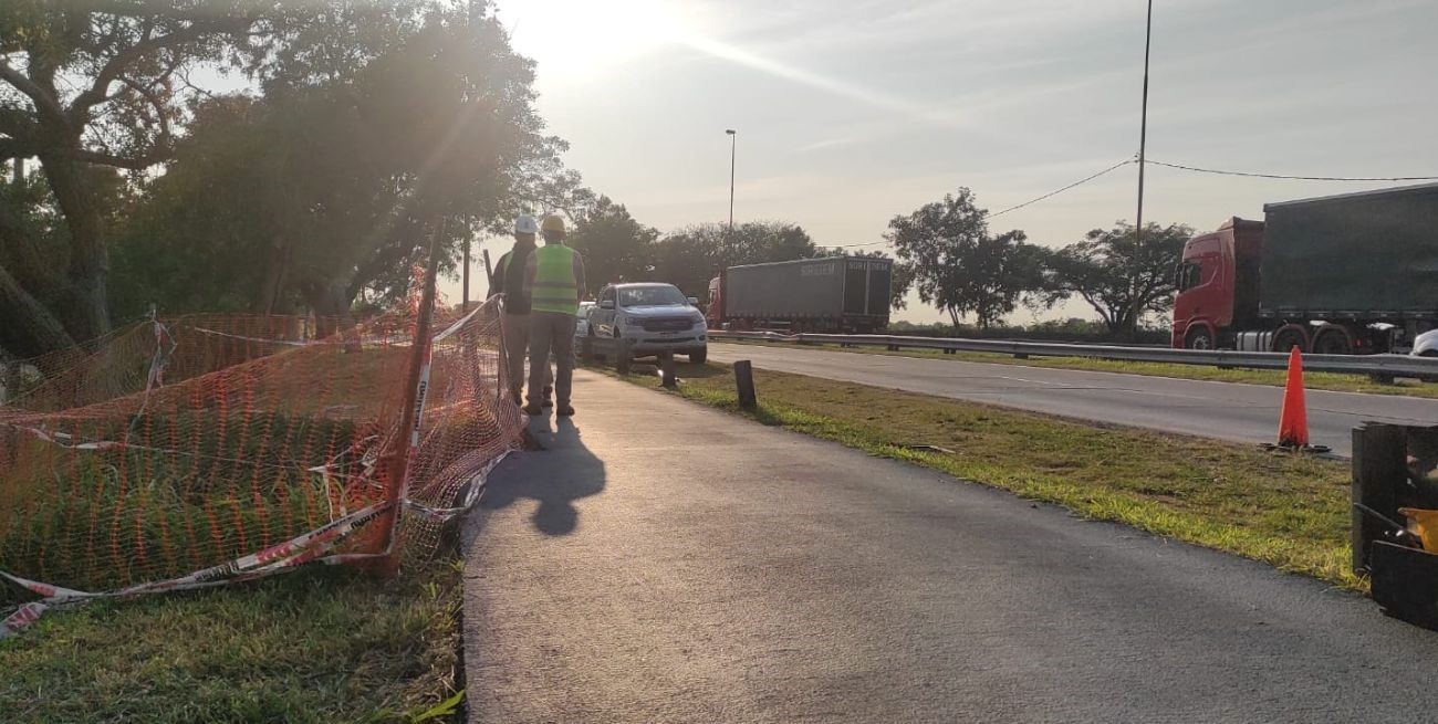 Reparan el gran socavón del Parque del Sur de Santa Fe