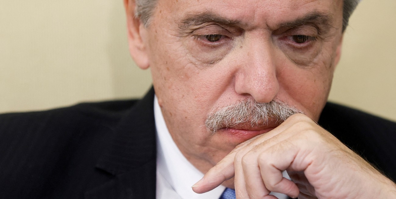 "Despreciable", el adjetivo que usó Adorni sobre los videos de Alberto Fernández