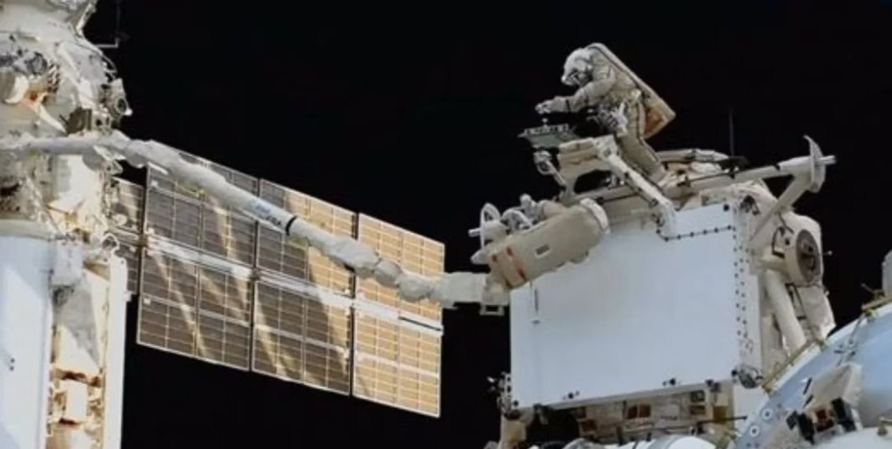 Cómo se filtró el audio de un radiotaxi argentino en una transmisión de la NASA