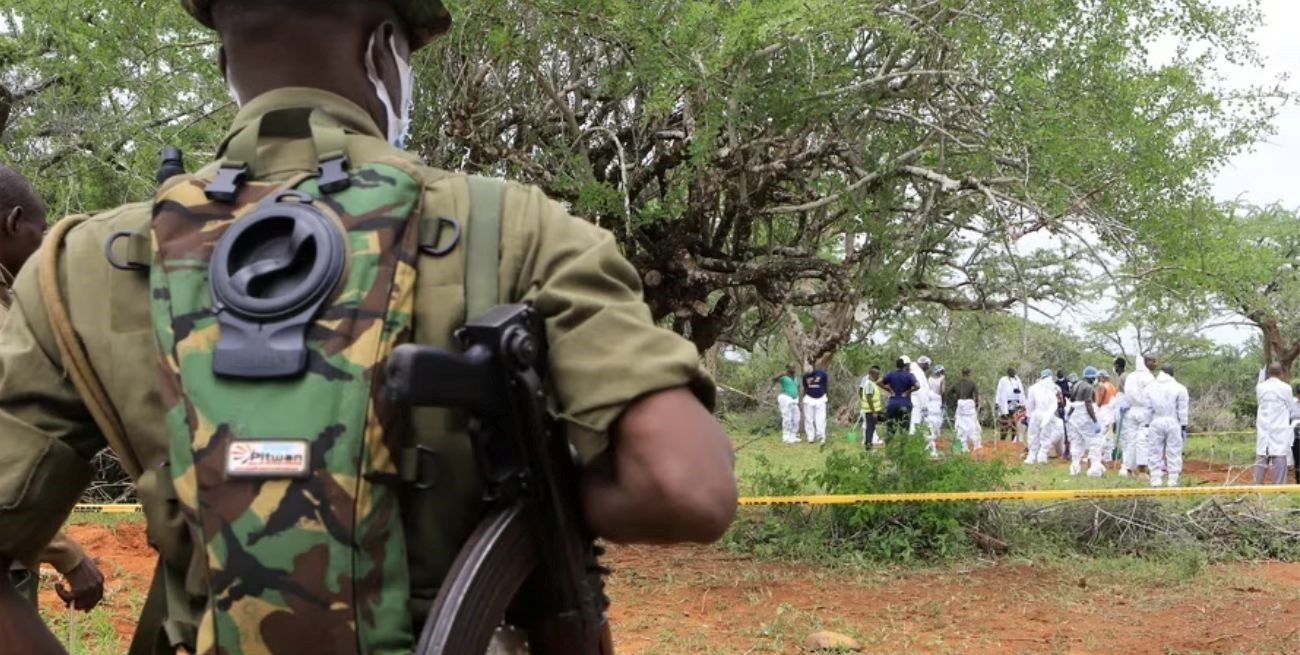 Conmoción por el macabro hallazgo de 47 cuerpos vinculados a una secta en Kenia