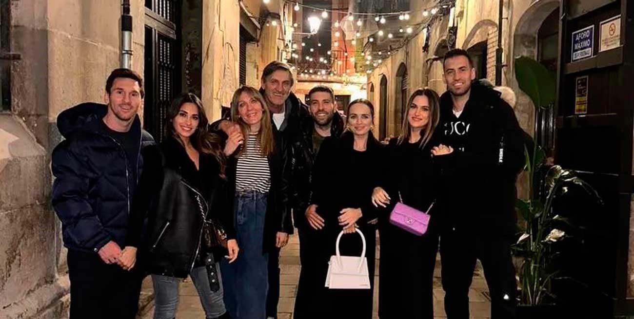 Messi cenó con dos ex compañeros de Barcelona y los catalanes se ilusionan