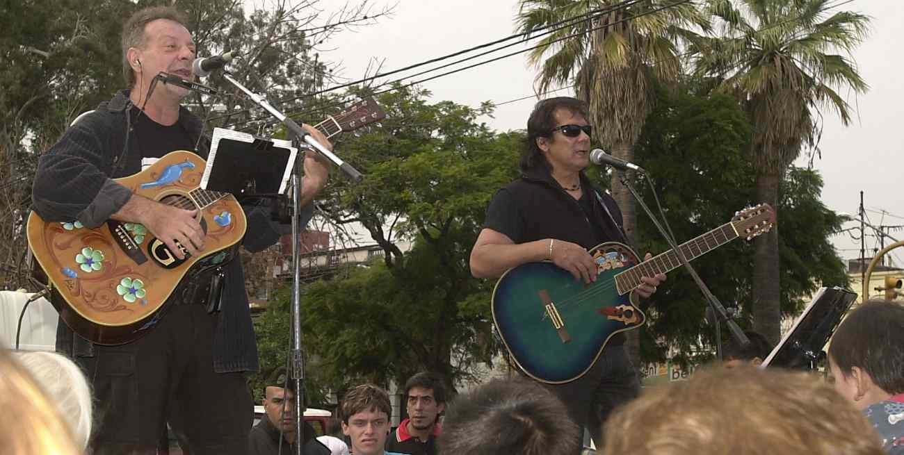 Artistas por Santa Fe: de la acción a la pluma