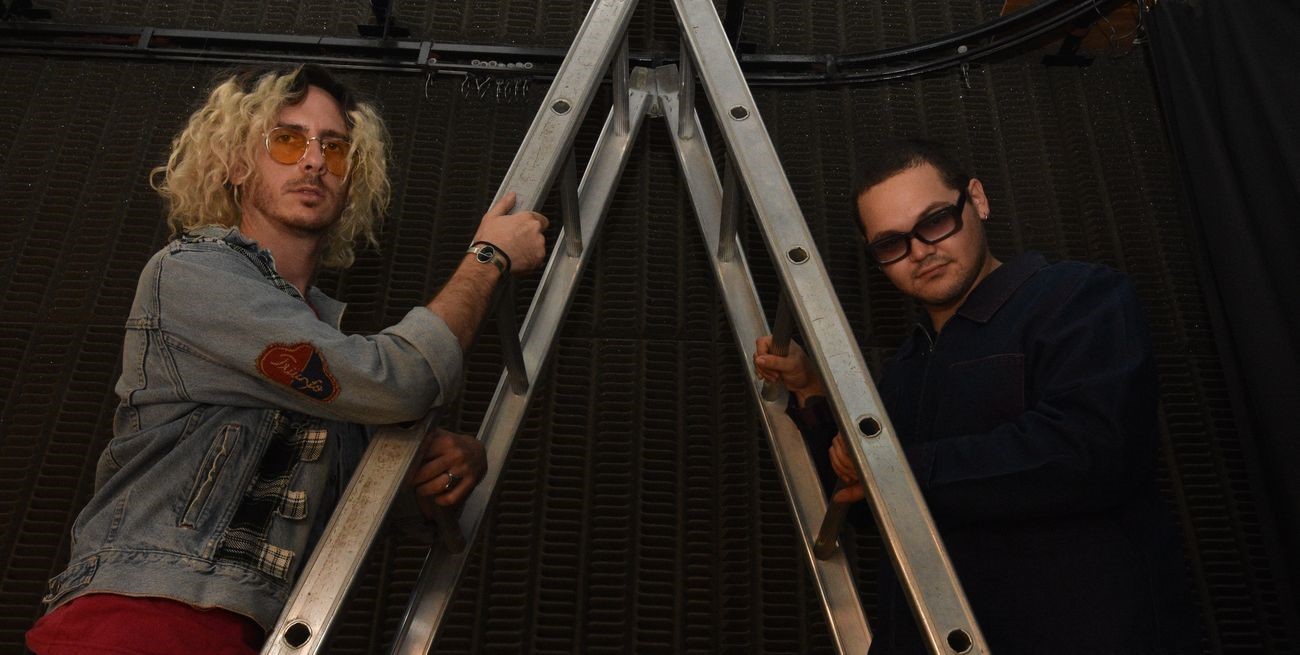 1915: canciones en su estado más primal