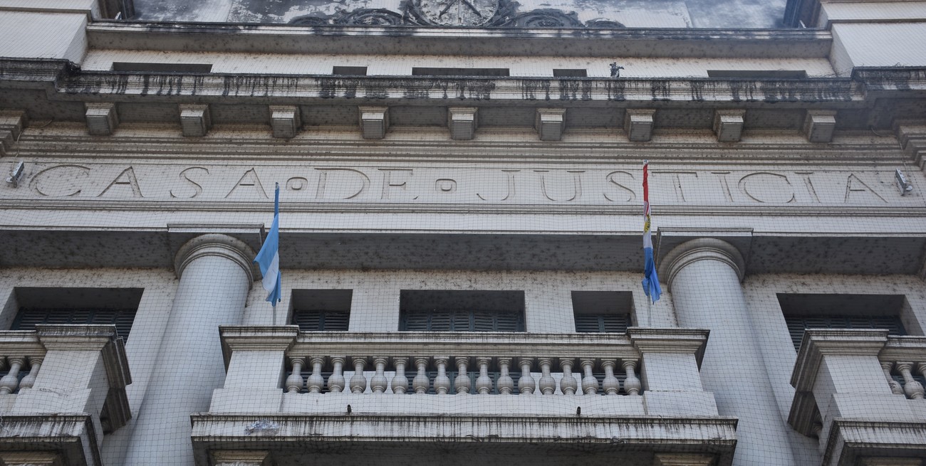 Seguirá preso el músico acusado de contagiar de VIH a sus ex parejas