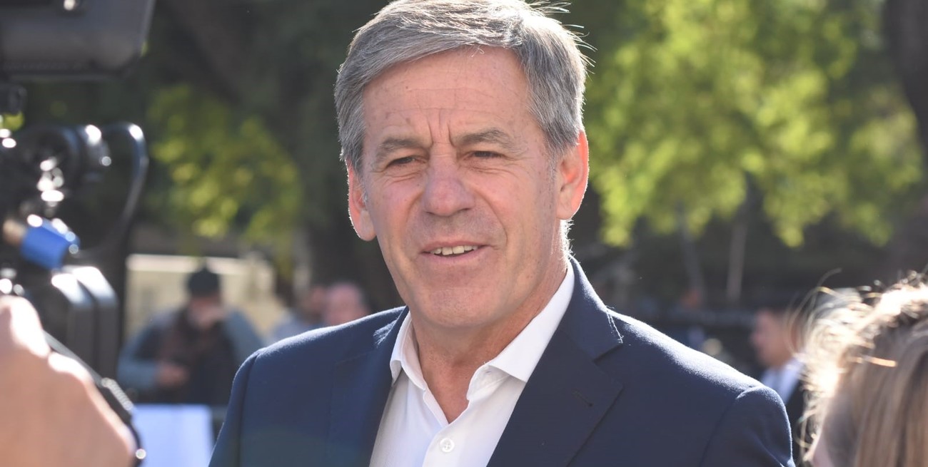 "Estoy un poco cansado", dijo Jatón mientras define si irá por la reelección