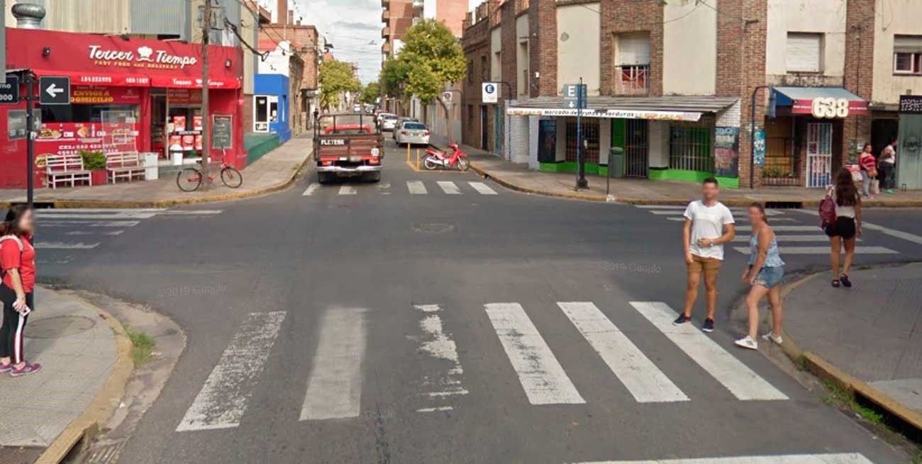 Como "ranitas": roban en dos casas de comidas en pleno centro