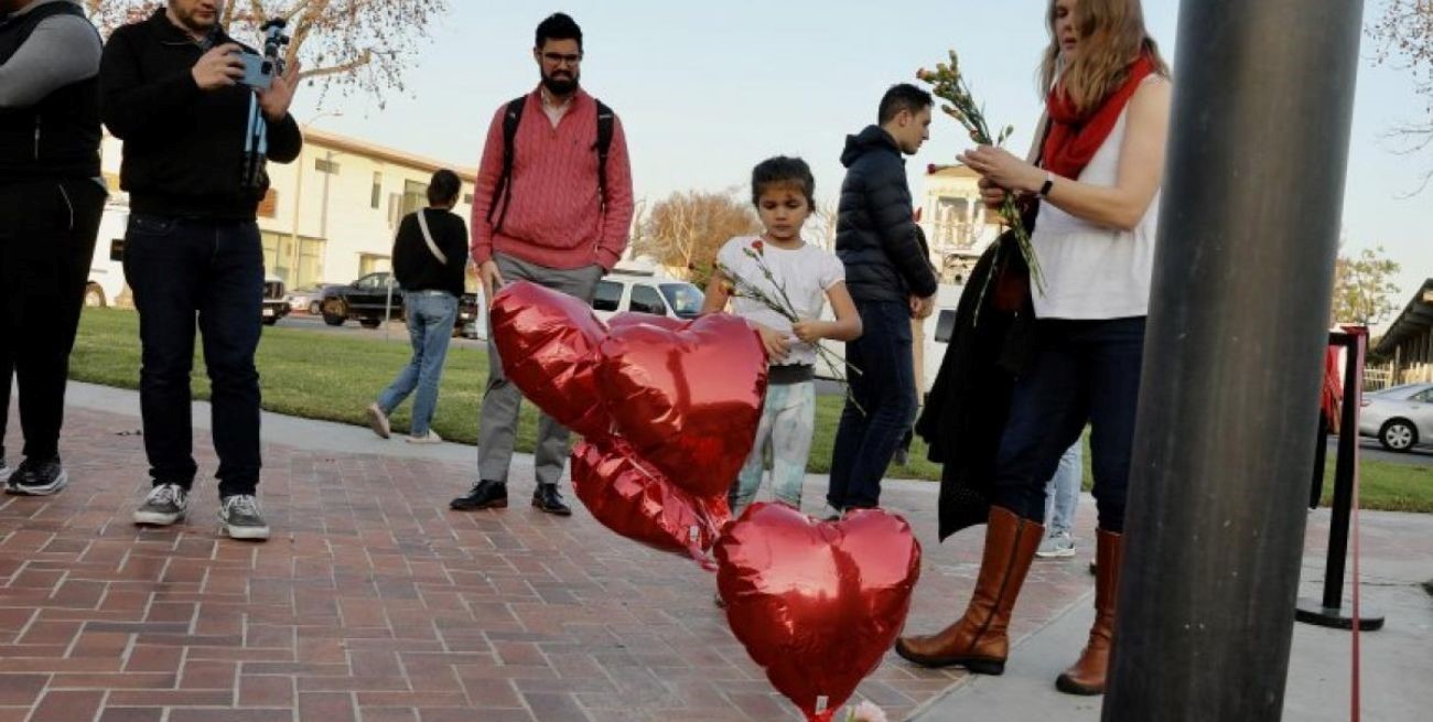 Cuatro muertos en California tras un tiroteo masivo 