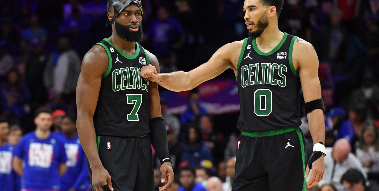 En un espectacular cierre Boston saca ventaja en la serie ante Philadelphia