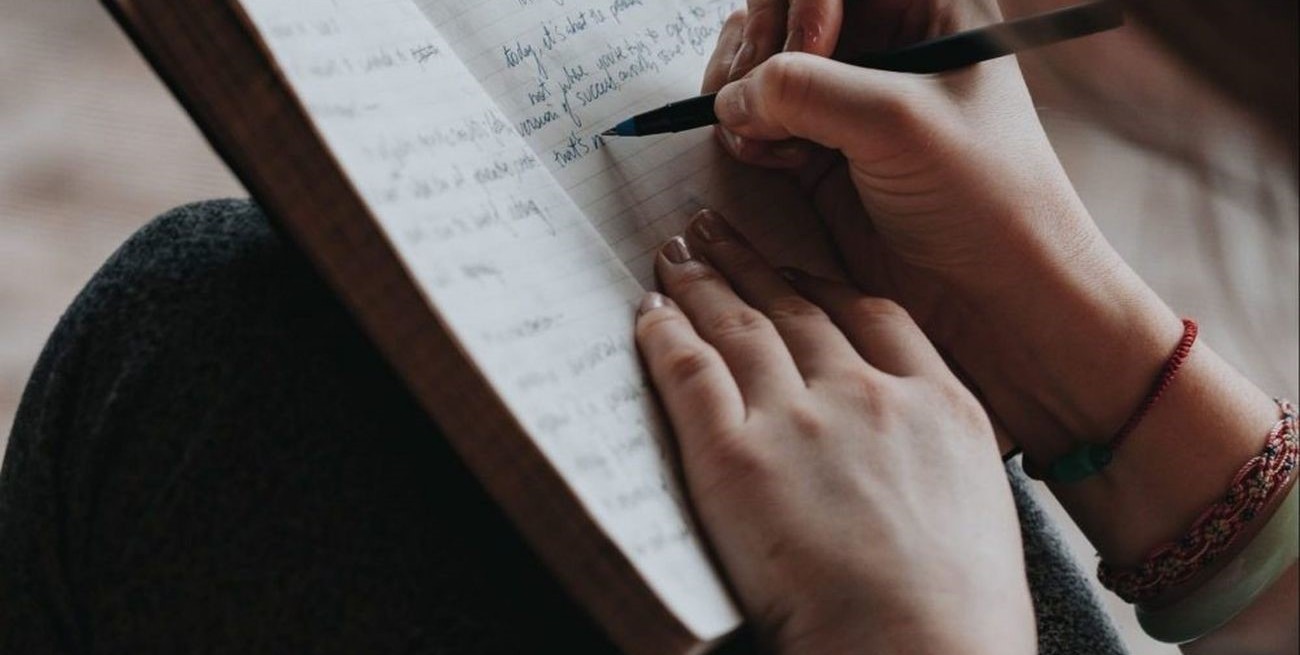 “Reflexiones con aromas”: una nueva propuesta literaria llega a San Carlos Sud