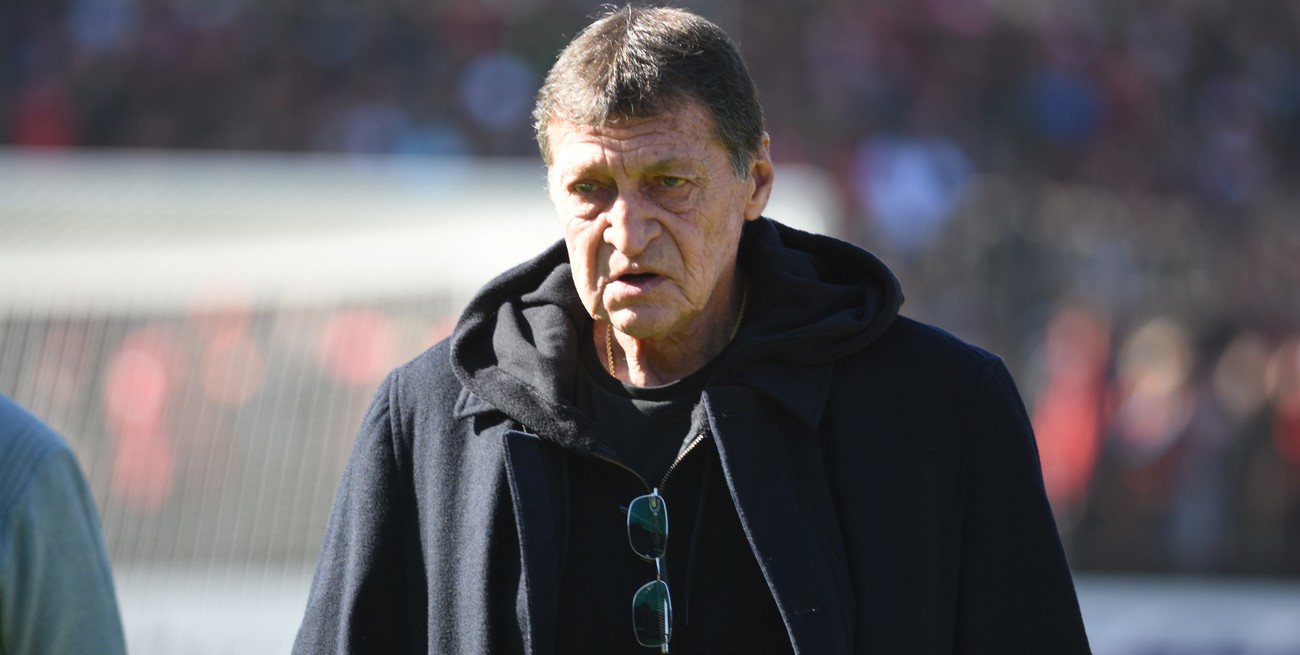 Falcioni fue operado de apendicitis y se recupera favorablemente