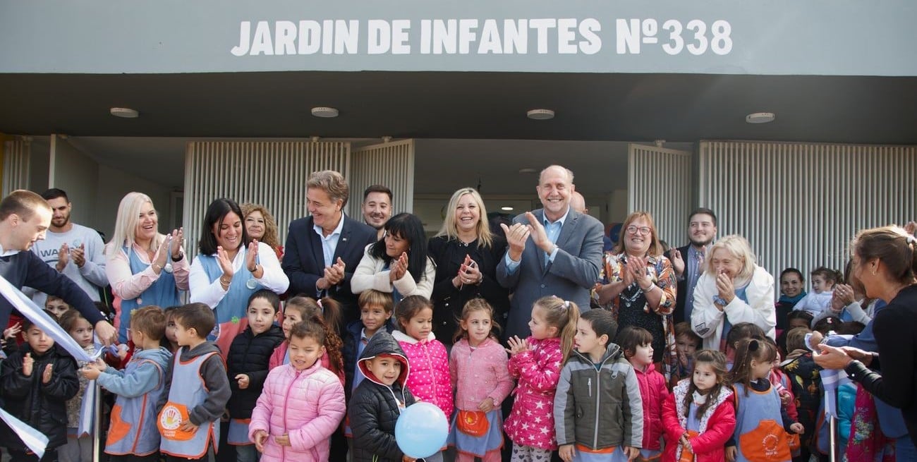 Inauguraron obras del Jardín de Infantes N° 338 de Firmat