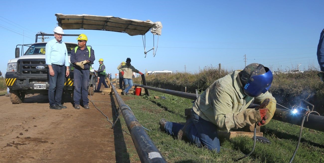 Continúan las obras de ampliación del Gasoducto Regional Sur en Villa Cañás