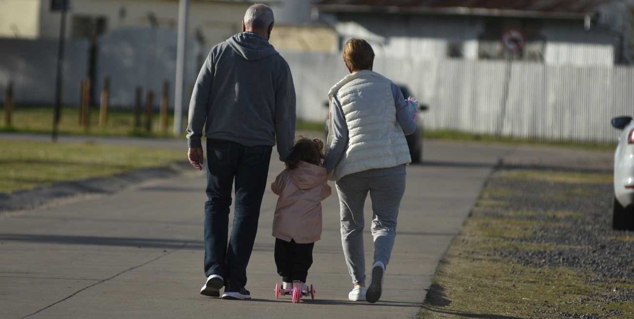 Las jubilaciones y pensiones aumentan un 21 % desde junio