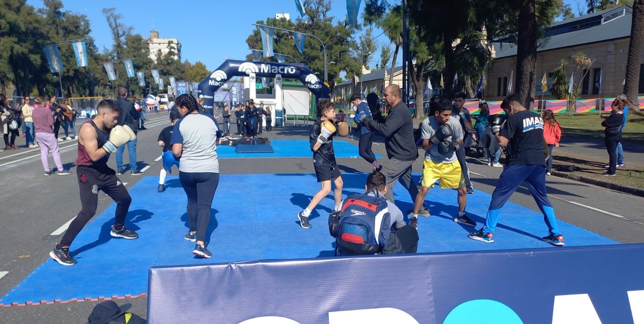 Dieron comienzo los Juegos CReAR con las visitas de los colegios