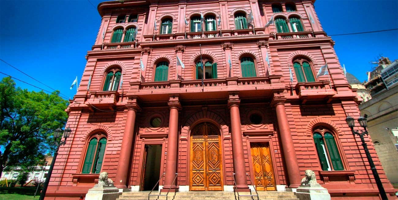 Los precandidatos a la intendencia y el Concejo de Rosario en estas elecciones