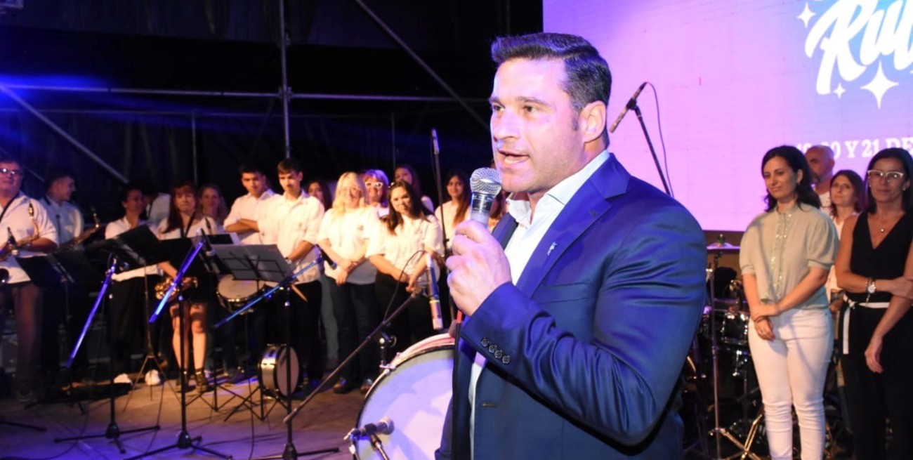 Salvaje agresión de sindicalistas contra un intendente de Santa Fe