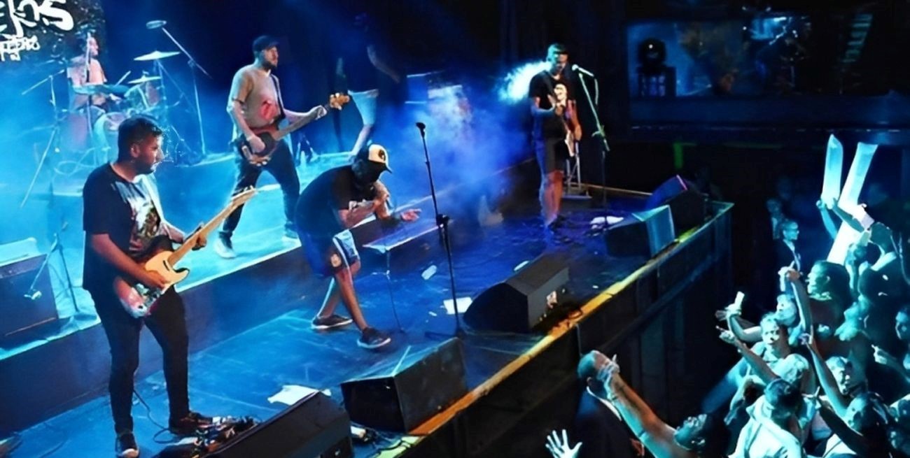 Rompiendo Espejos vuelve a Tribus con todos los éxitos de Callejeros