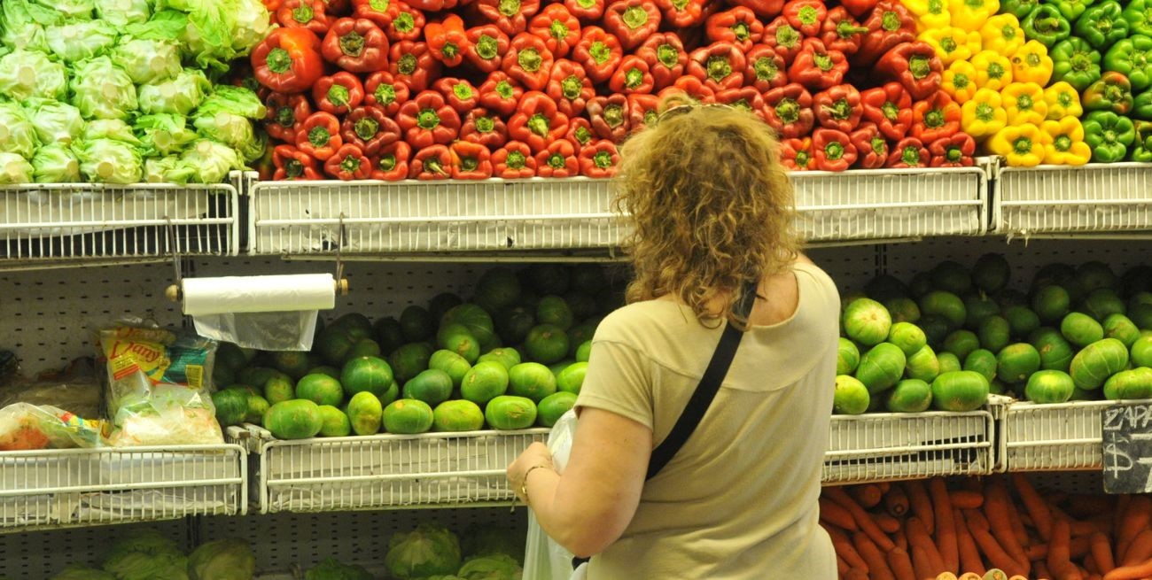 La suba de tasas de interés acecha después de los dos dígitos de inflación