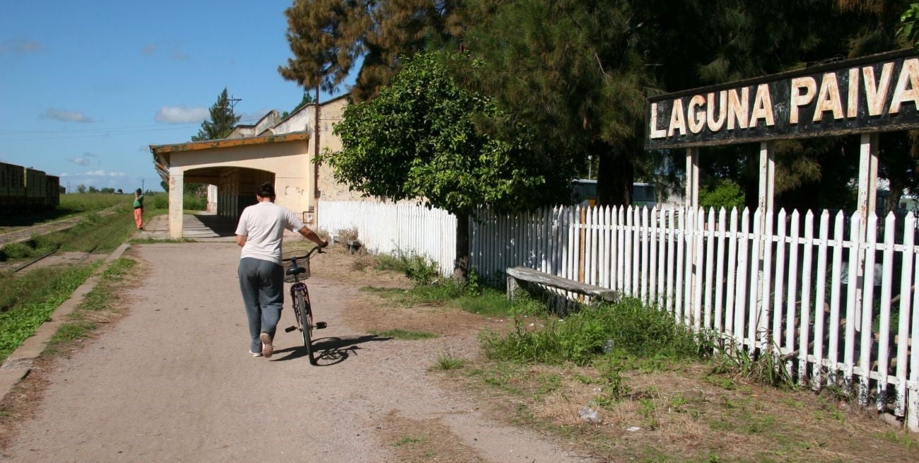 Horror y locura en Laguna Paiva: ahorcó a su perro pitbull y lo enterró en un patio; fue detenido