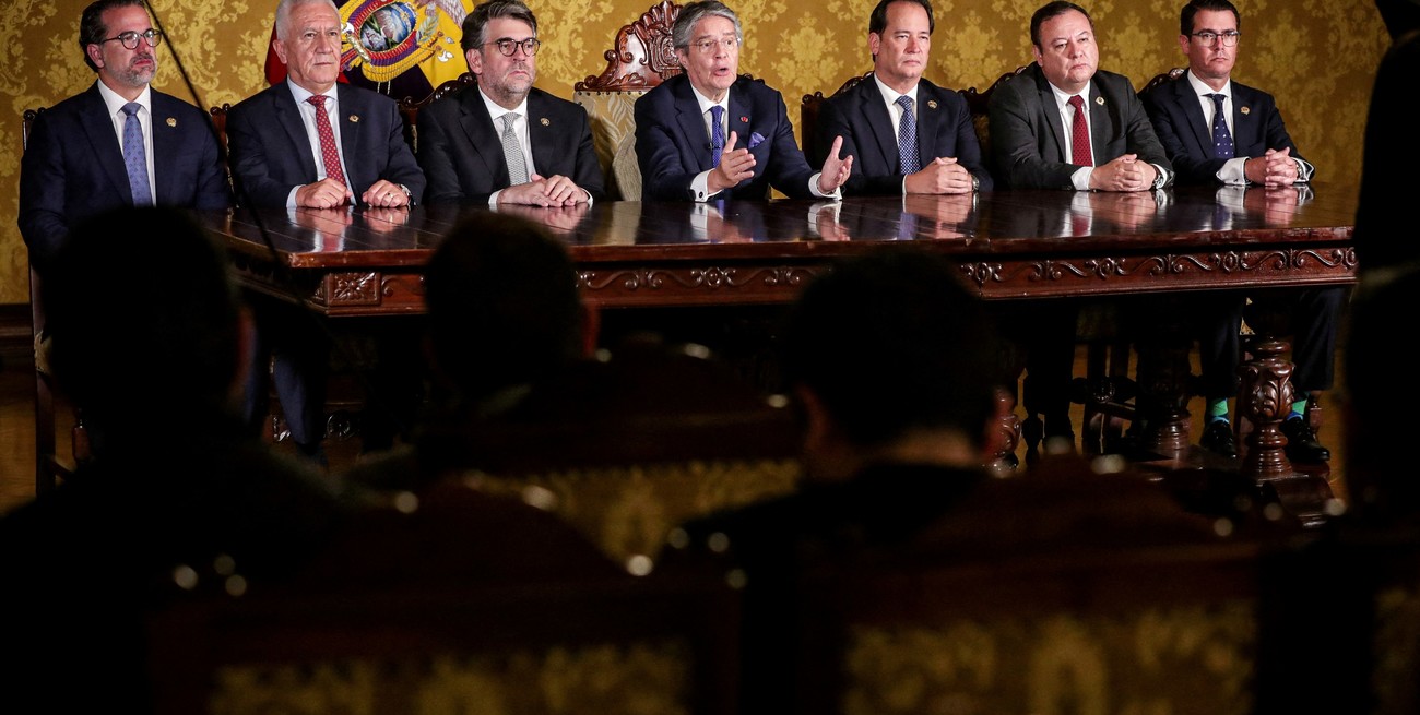 Luego de decretar la "muerte cruzada", Ecuador votaría presidente el 20 de agosto