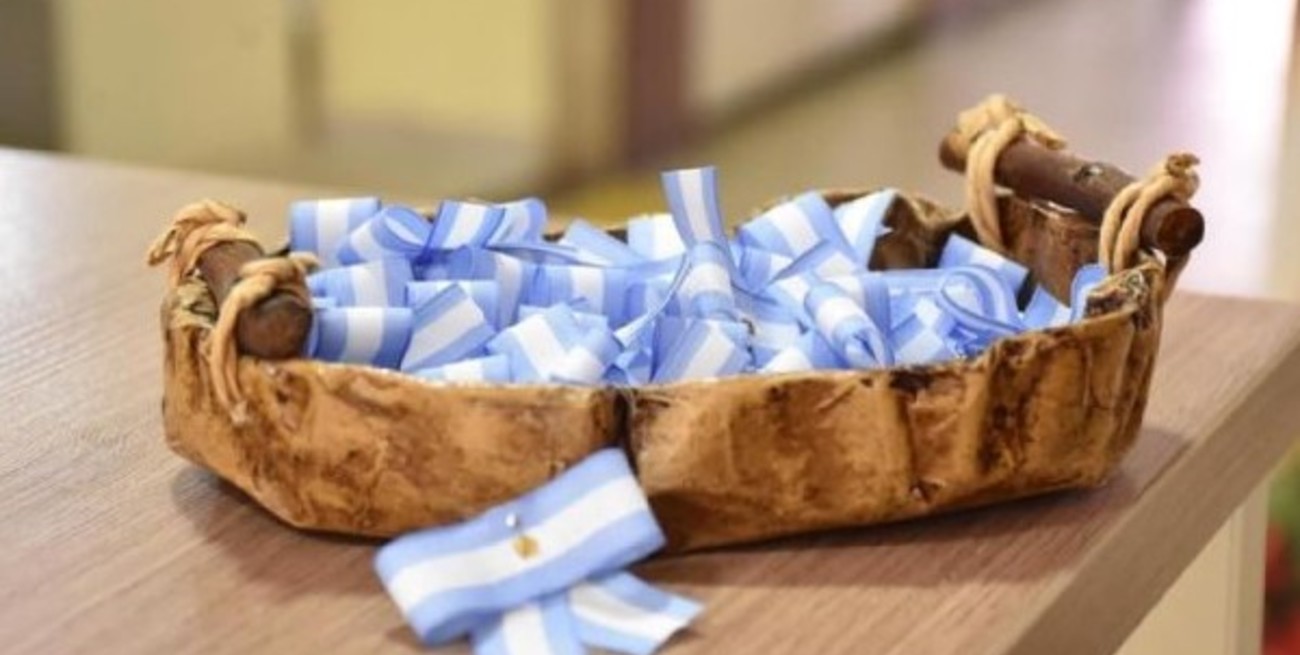 18 de Mayo, día de la Escarapela Argentina