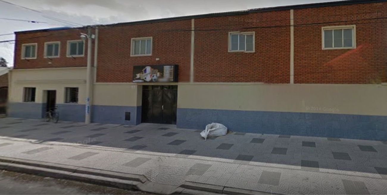 Robo y destrozos en el club Liverpool de barrio Sargento Cabral