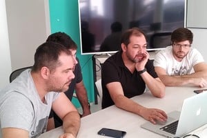 Fabián Molinengo, titular de la empresa Tacuar Lab (T Lab), que diseñó un sistema para el control de armas. Crédito: Gentileza.