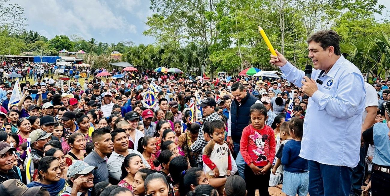 Suspendieron al principal candidato a la presidencia de Guatemala