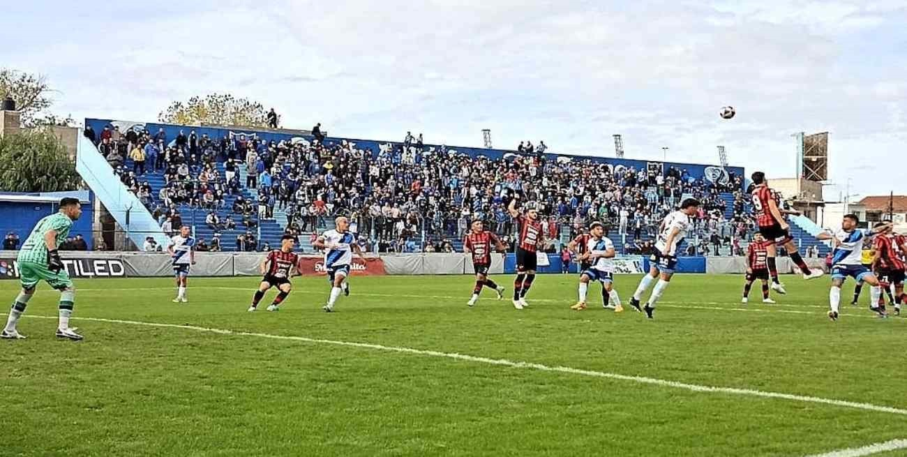 Patronato jugó mal y perdió bien ante San Telmo