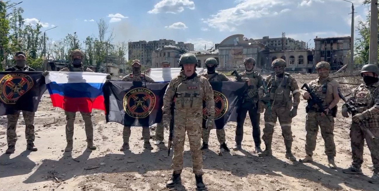 Video: grupo Wagner anunció que los paramilitares rusos tomaron Bajmut