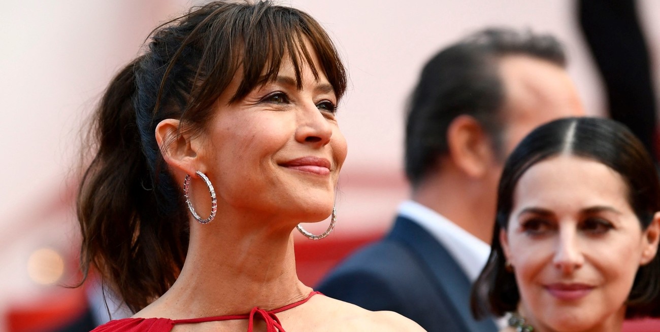 Qué significa ser sapiosexual: la característica con la que se definió Sophie Marceau
