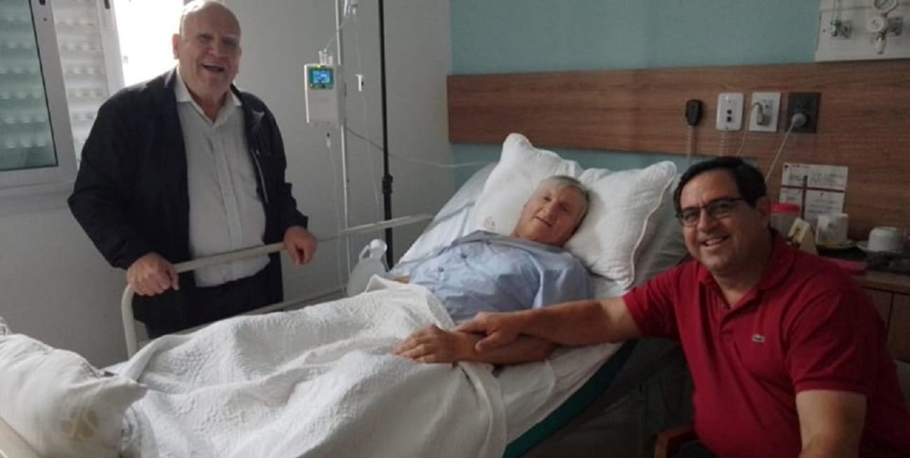 Los dos últimos intendentes de Reconquista visitaron al Padre Tomás Spanghero