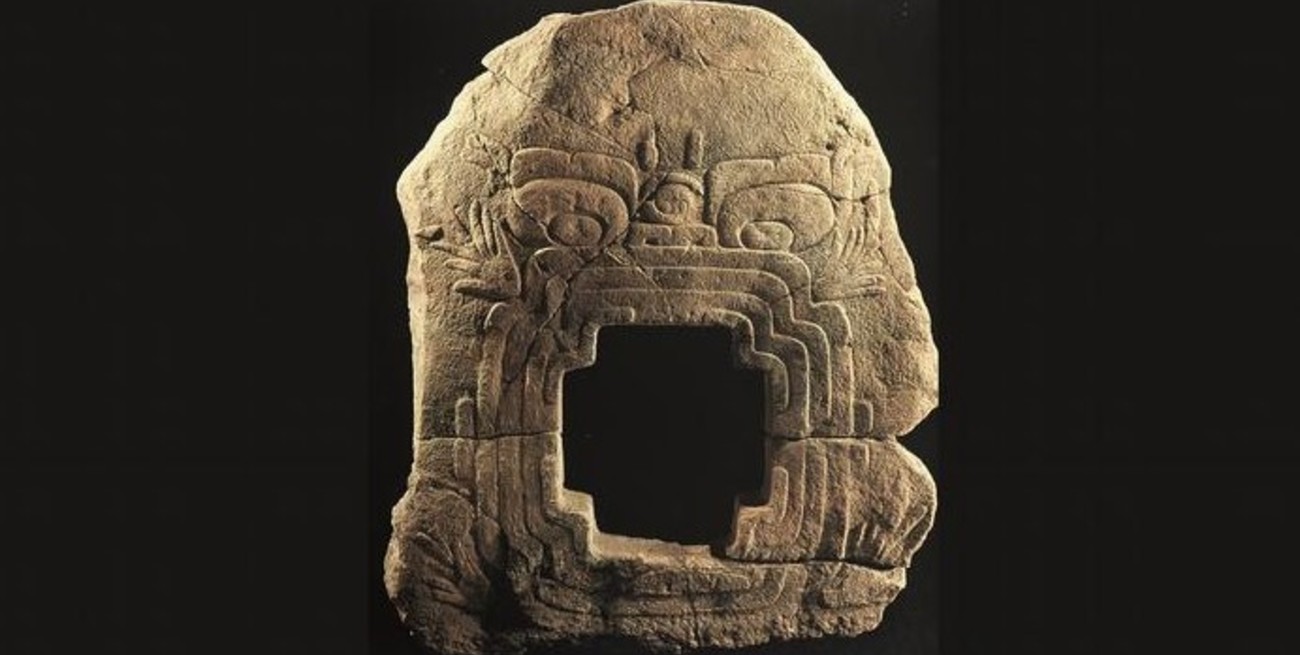 Robado hace 65 años: México recuperó su "portal al inframundo"