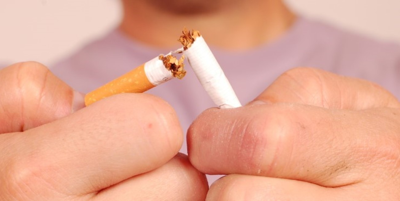 La mitad de los fumadores intenta dejar, pero sin apoyo profesional apenas el 4 % lo logra