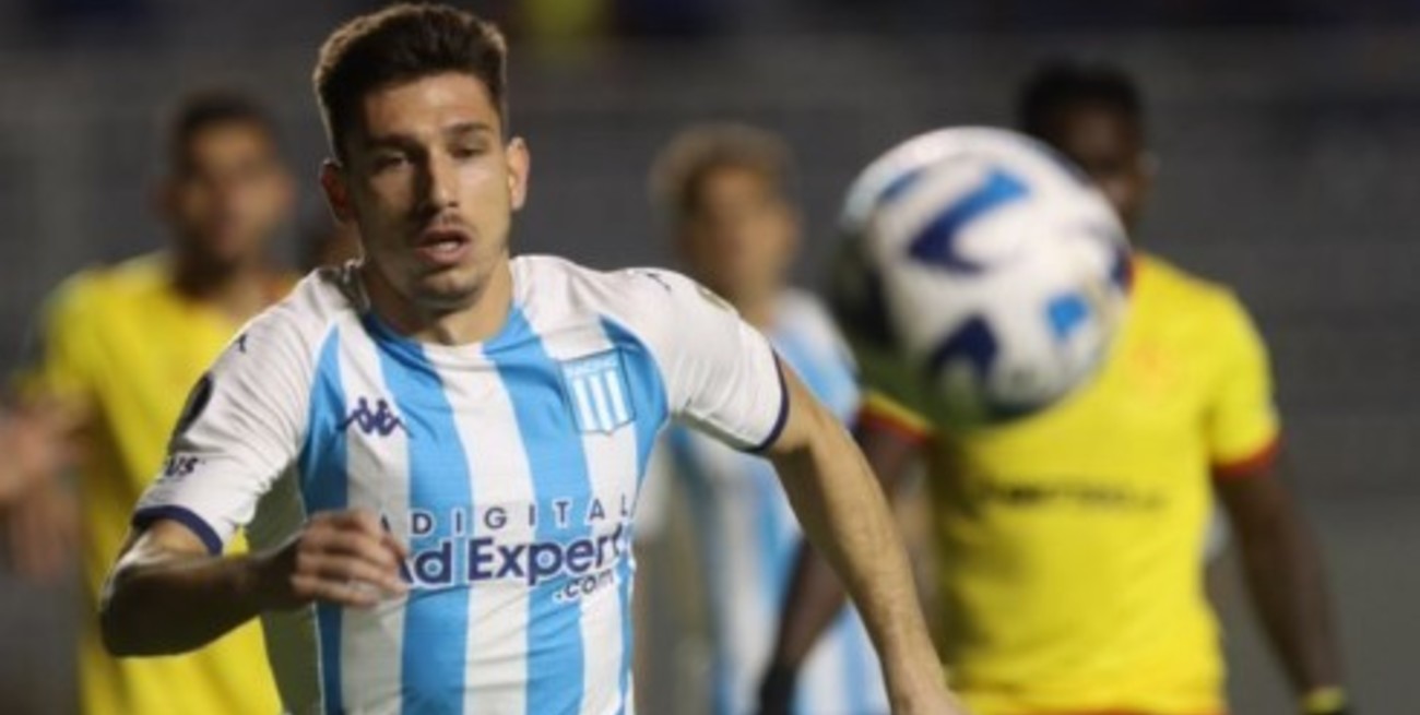Racing venció al Aucas de Ecuador