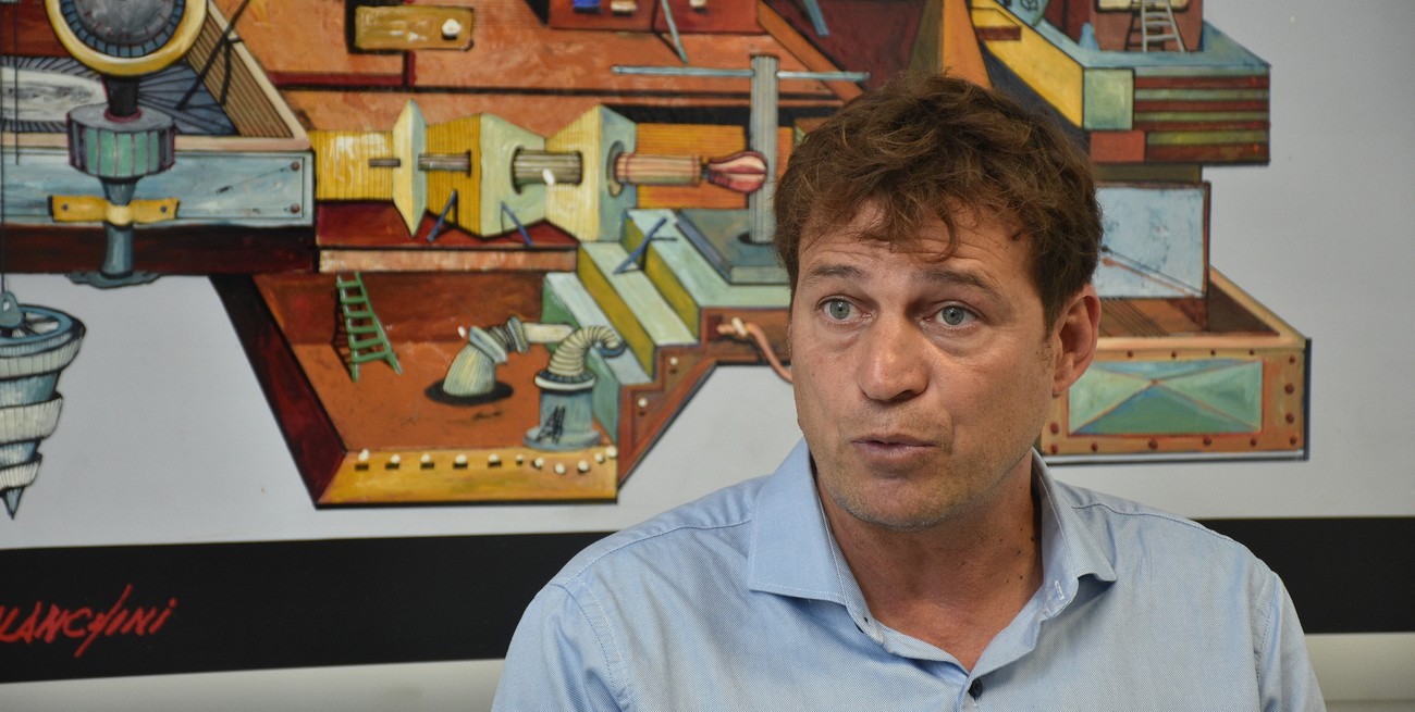 Jorge Fernández: "Los jóvenes de la periferia son víctimas y victimarios de la violencia"