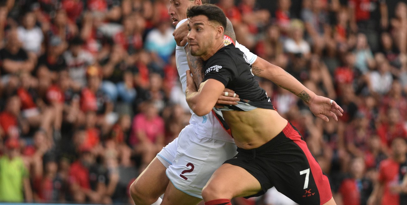 Neris y Teuten fueron convocados por Uruguay para jugar ante Costa Rica