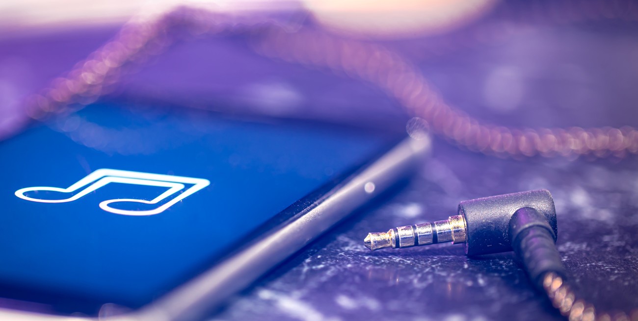 Las herramientas capaces de crear canciones: el temor para los artistas y la postura de las plataformas de streaming