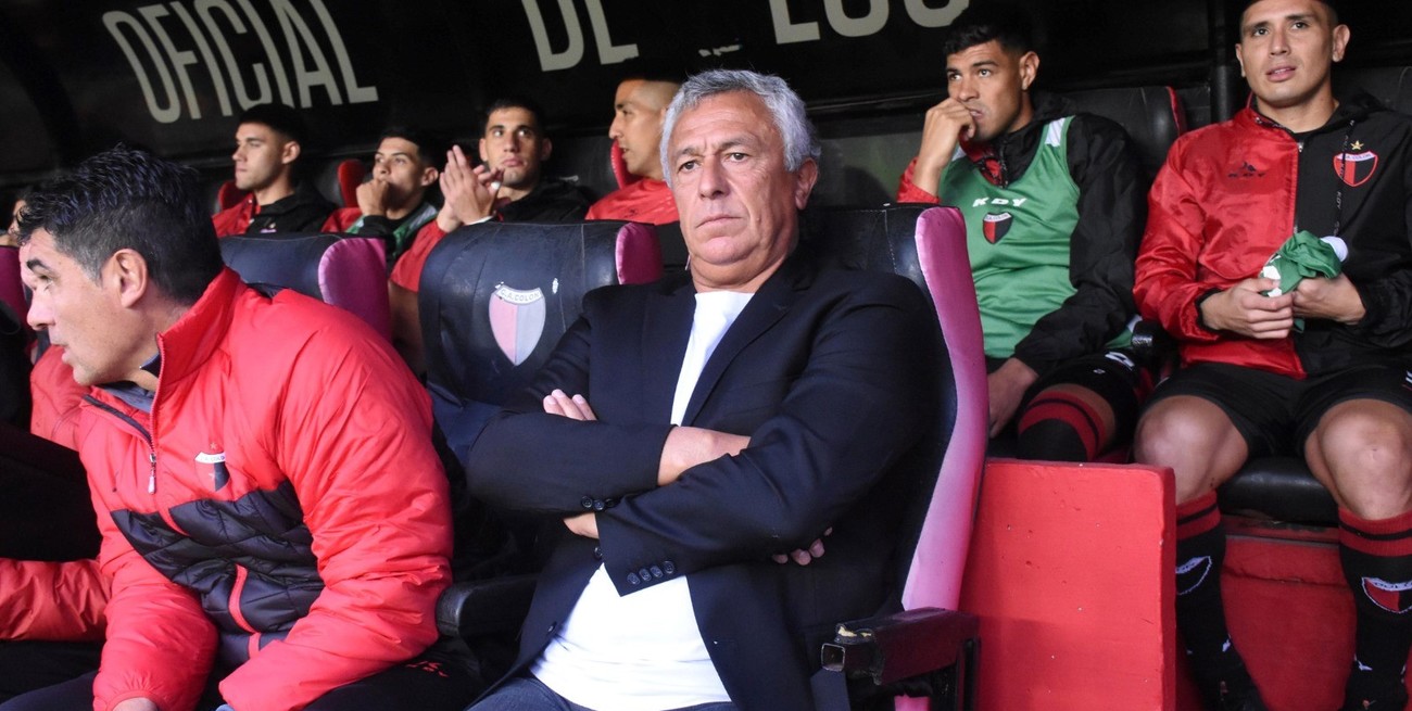 Pipo Gorosito: "Colón no gana, pero los otros no nos pasan"