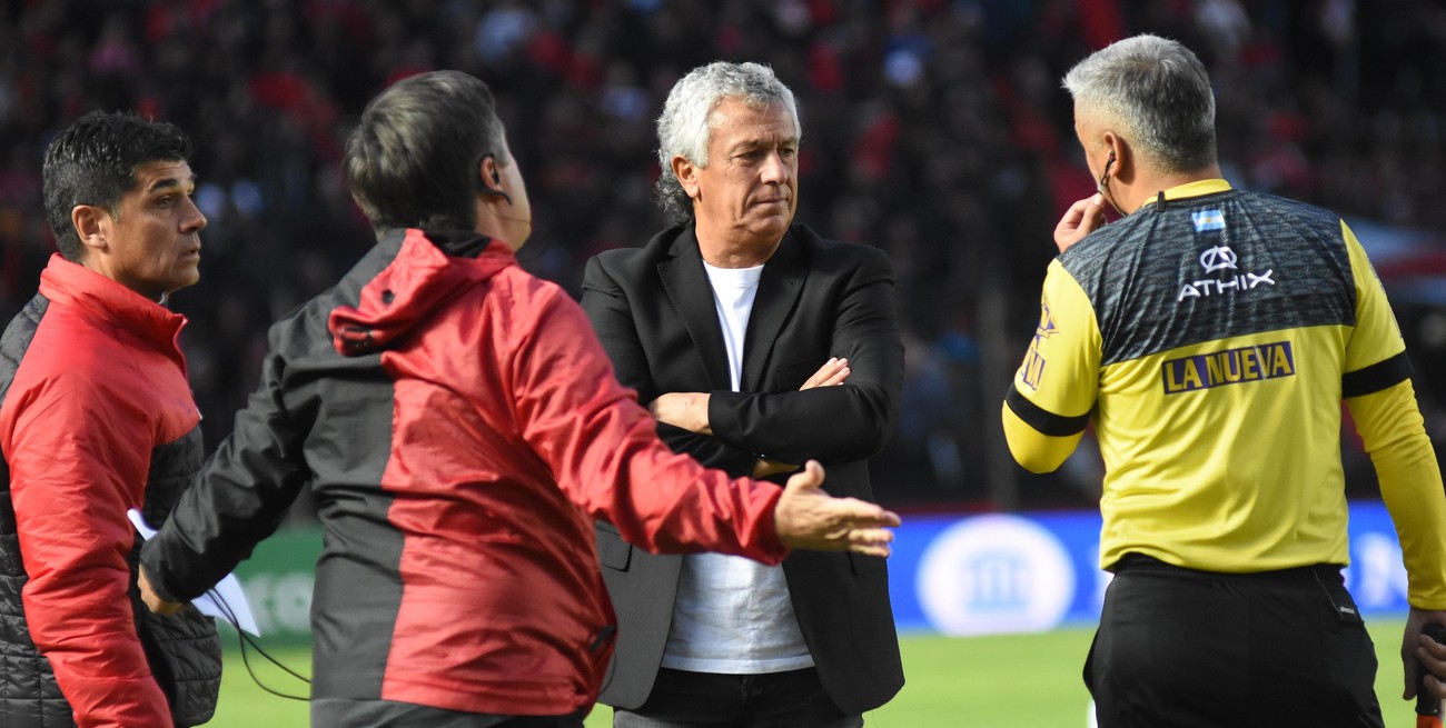 "Pipo" y los pitos contra Colón: "Que se encargue la gente del club"