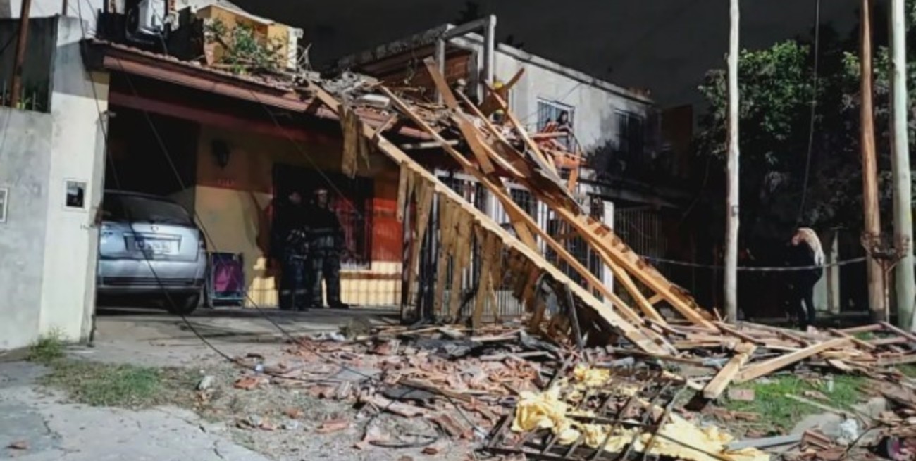 Explotó una casa en Almirante Brown y murió un hombre