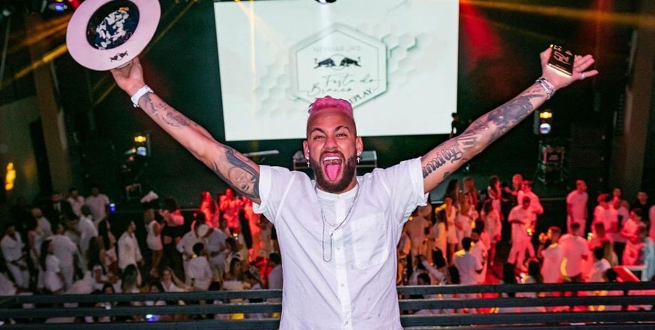 Neymar anunció un viaje en crucero con fiestas y estallaron los memes: ¿cuánto cuesta la entrada?