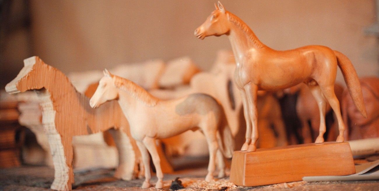 El quebracho como lienzo: Ovidio Vivas y su legado
