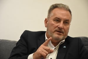 El bloque oficialista del Senado tuvo una reunión con Marcelo Lewandowski. Crédito: Luis Cetraro