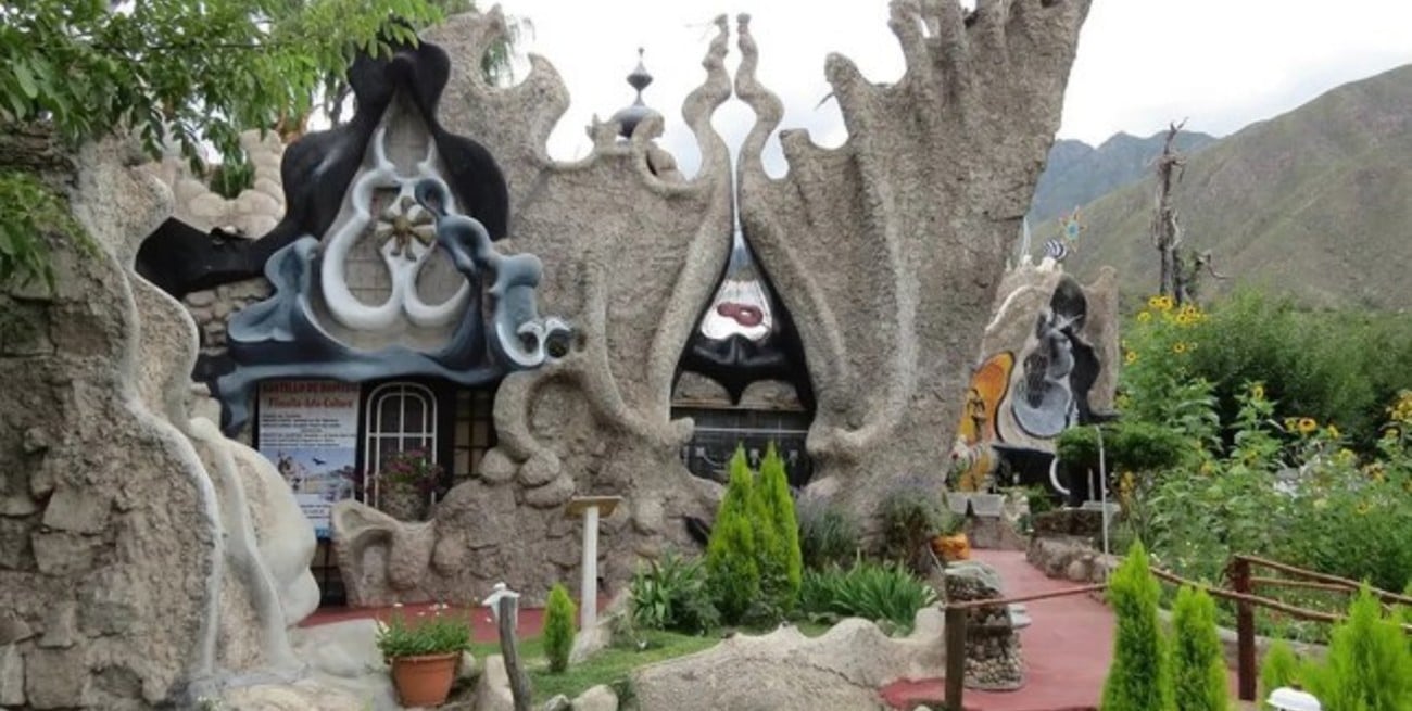 Dionisio: el genio santafesino que creó el único castillo del mundo inspirado en la obra de Gaudí