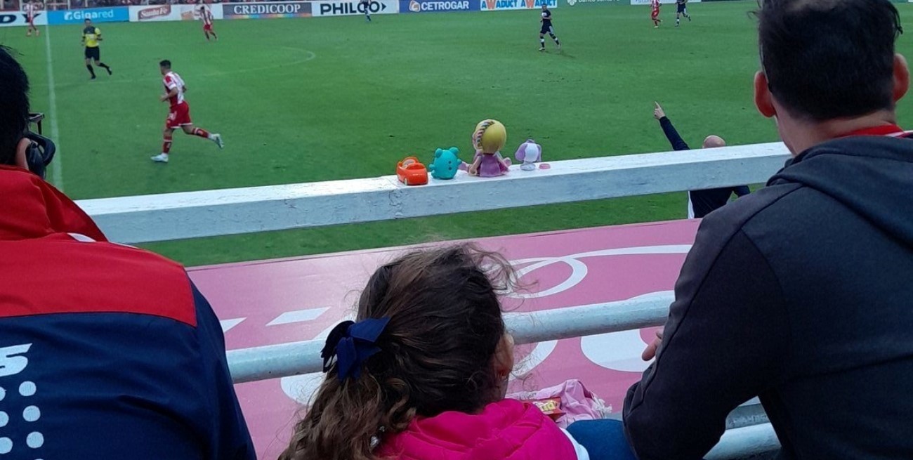 La historia de la niña que quiso que sus juguetes vean a Unión